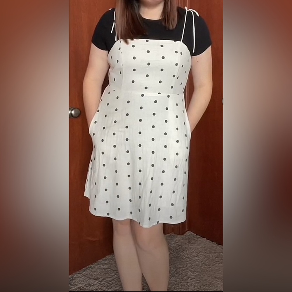 White and black polka dot mini dress